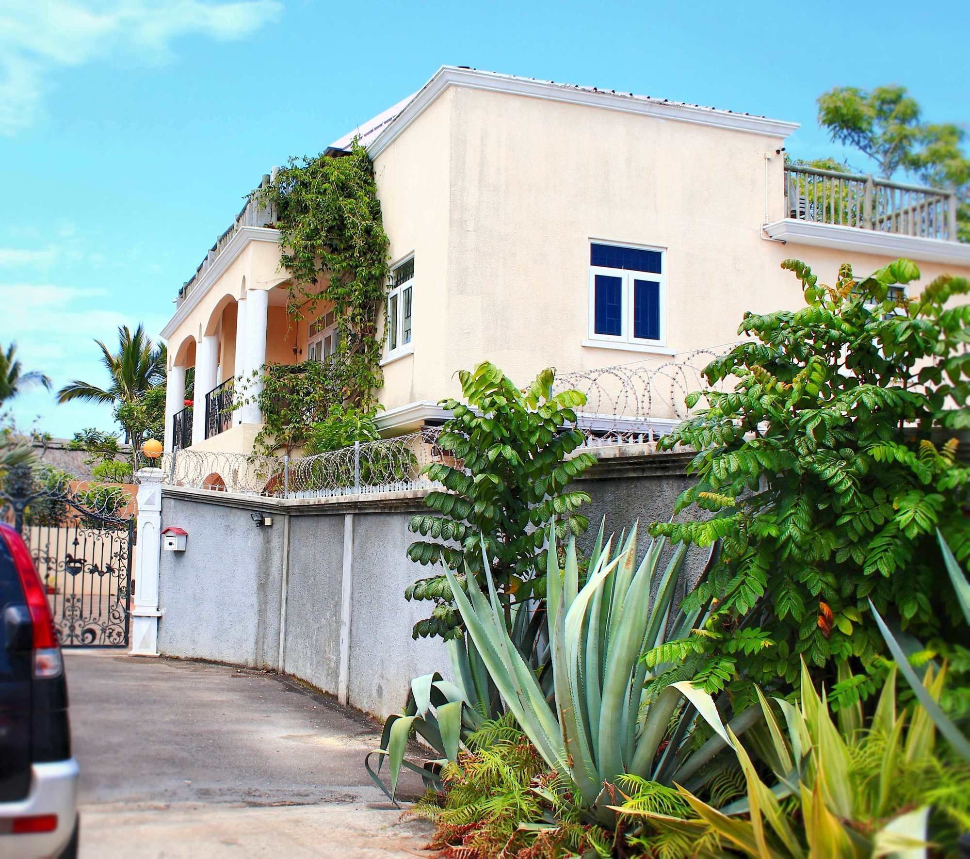 Beach Paradise Villas Balaclava Ngoại thất bức ảnh